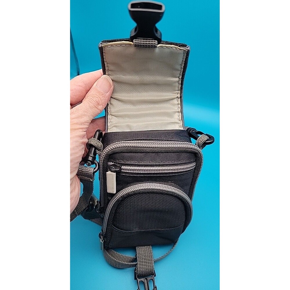 Case Logic Camera Case ~ DCB26 With Strap ~ Good Condition - Picture 5 of 8